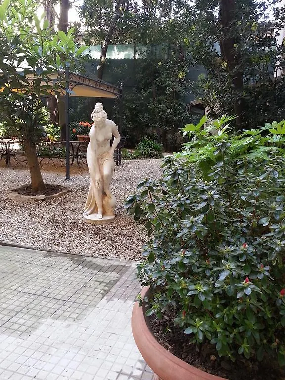 דירות פירנצה Little Garden Donatello